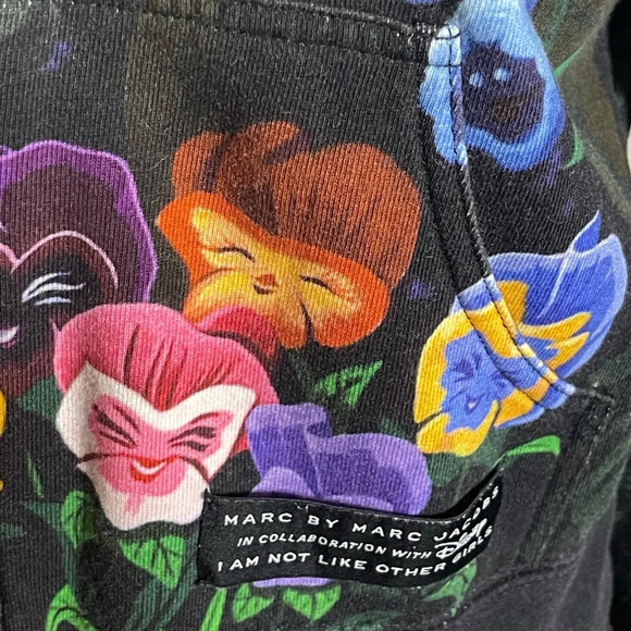 Marc by Marc Jacobs x Disney Alice in Wonderland Hoodie, Blk Multi, S, Preowned - Picture 7 of 15